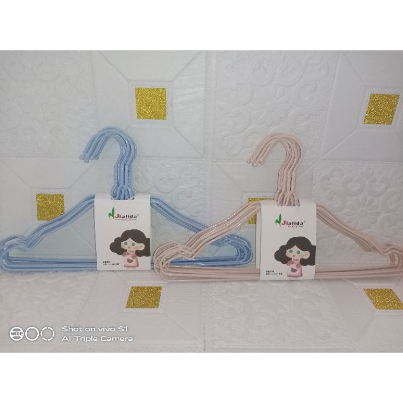 KASTOK BESI JIALIDA & ANY