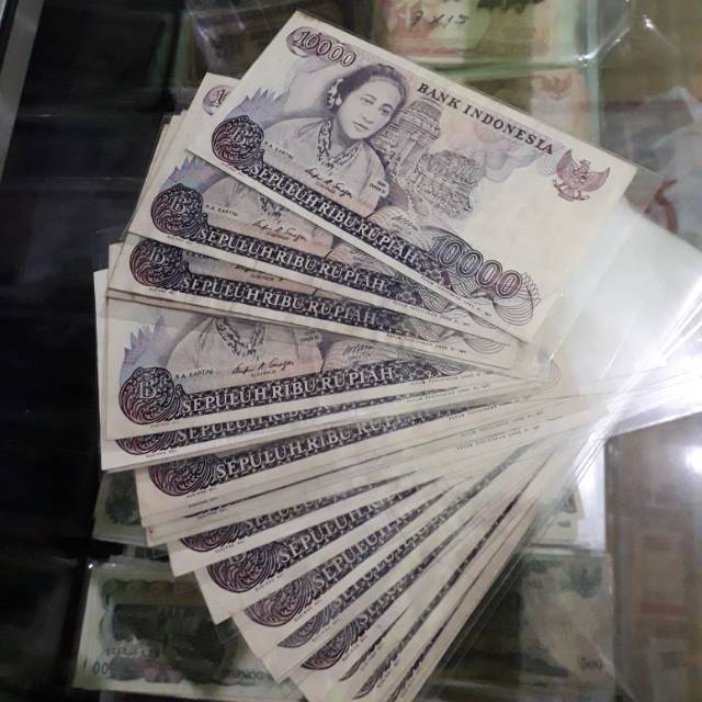 Uang kuno 10000 kartini 1985 asli