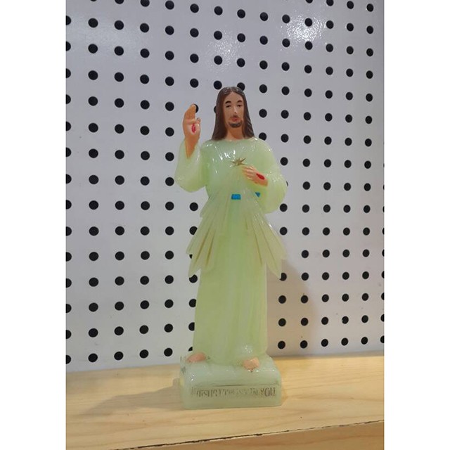 PATUNG YESUS FOSFOR 15 cm