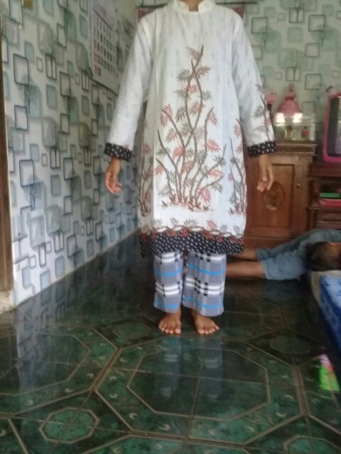 Terlaris Serut Genes Jelita Tunic Navbor Yelbor Whitbor Creambor Tunik Batik Modern Hrb030 Dolbi Dob