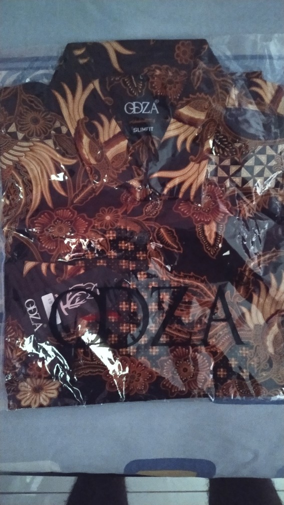 Odza Batik Slim Fit Long Sleeves Fashion Hem Kemeja Batik Lengan Panjang Darian