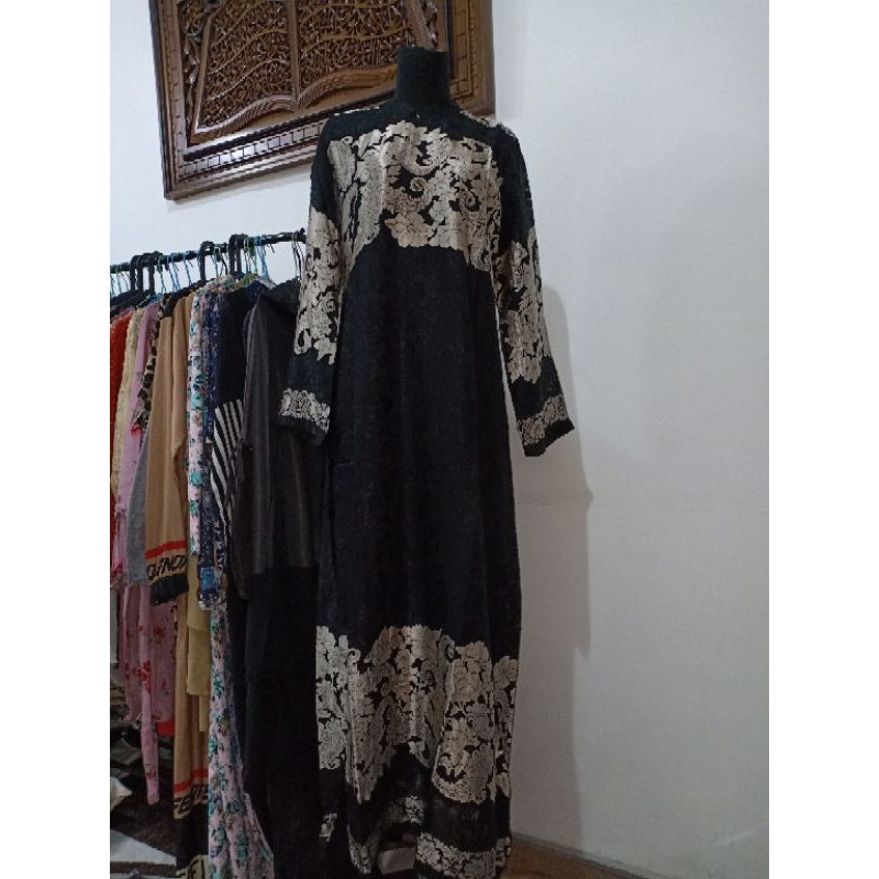 gamis hitam cucok meong
