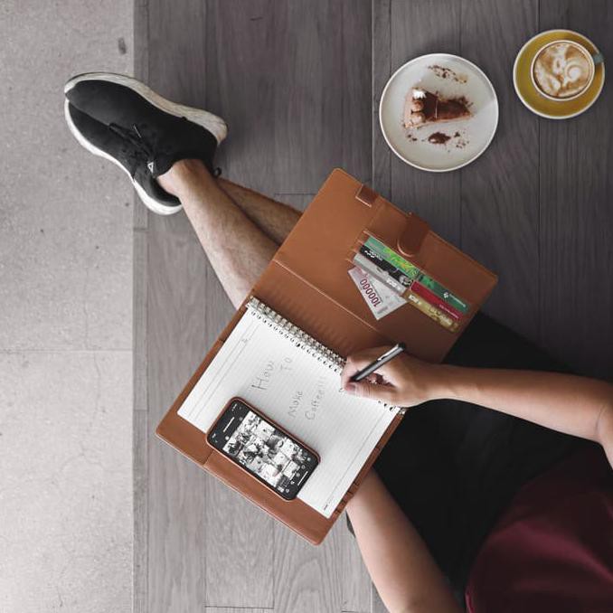 

Binder Untuk Kuliah Kerja Buku Catatan 20ring Model A5 Custom Nama - Black SPECIAL