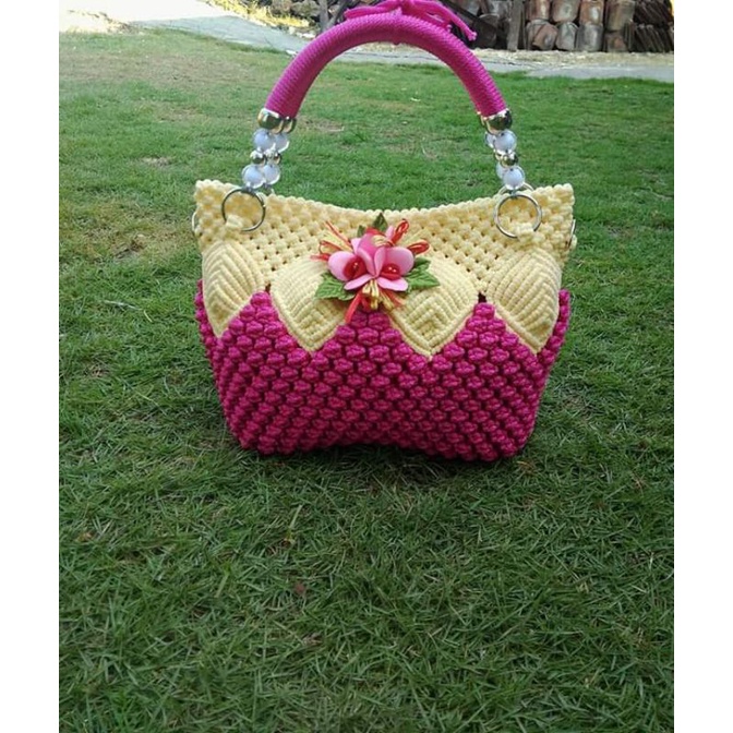 Tas talikur motif strawberry