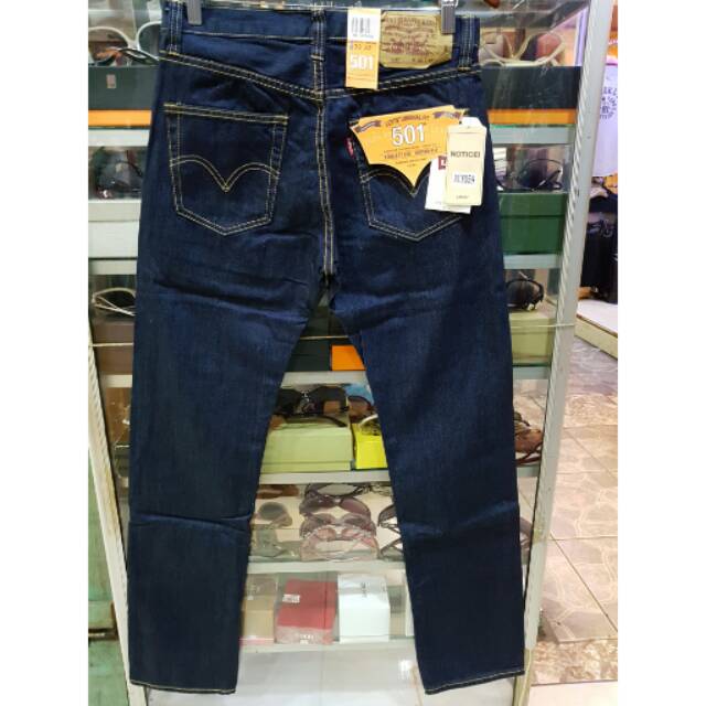  Celana  Levi s 501 greed original Celana  jeans  pria  