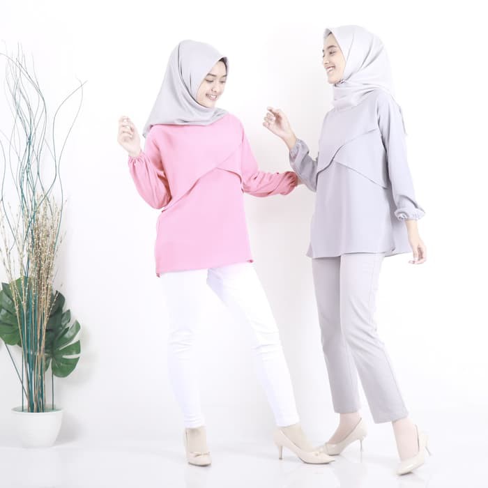 ATASAN WANITA TERBARU 2020
Maura Bluose Fashion Wanita Kekinian
Baju Wanita