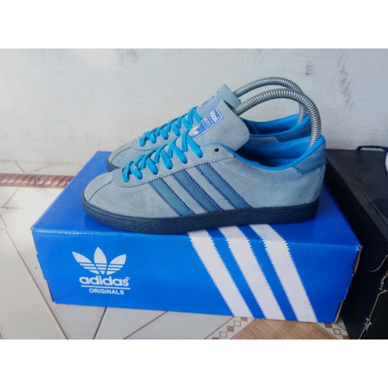 Adidas Tahiti