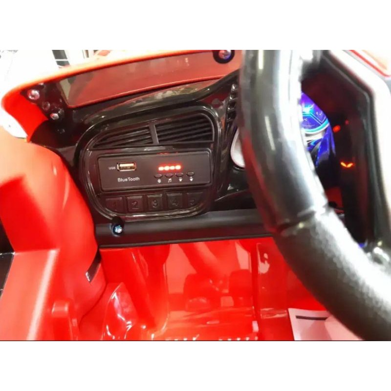 Mobil aki PMB M 7988