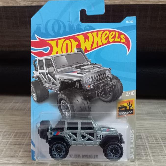 £Z➚ Pajangan Mobil mainan hotwheels jeep Wrangler silver keren hot wheels