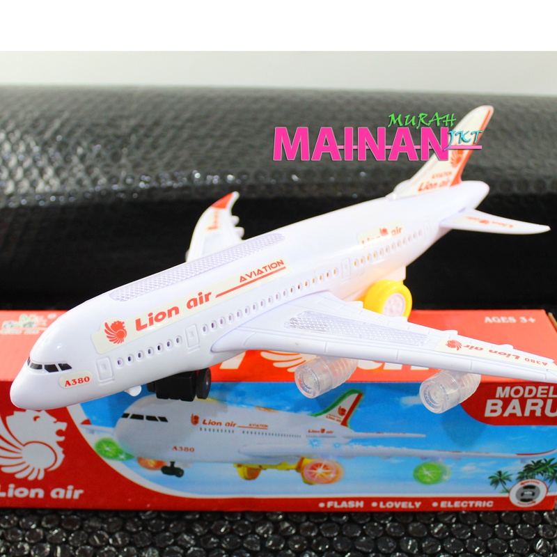 MAINANKEI MAINAN ANAK MURAH MAINAN PESAWAT LION AIR A380-200LI MAINAN ANAK PESAWAT TERBANG LION AIR FLASH ELECTRIC