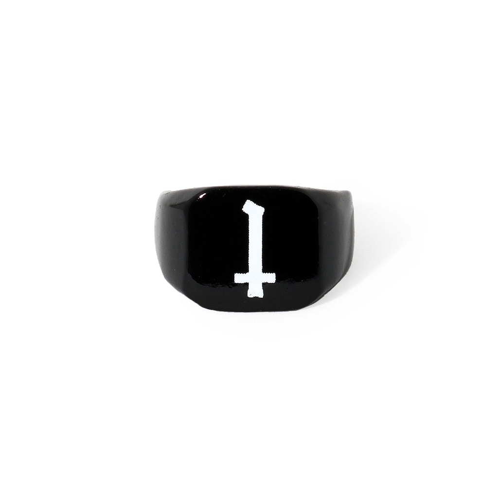 Heretic - Ring / Cincin - Black Logo