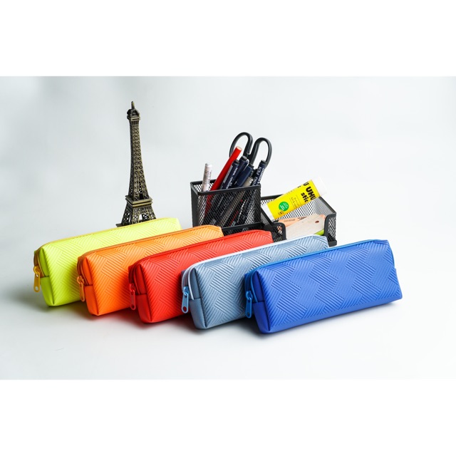 

Pencilcase “zigzag”pattern ( tempat pensil )