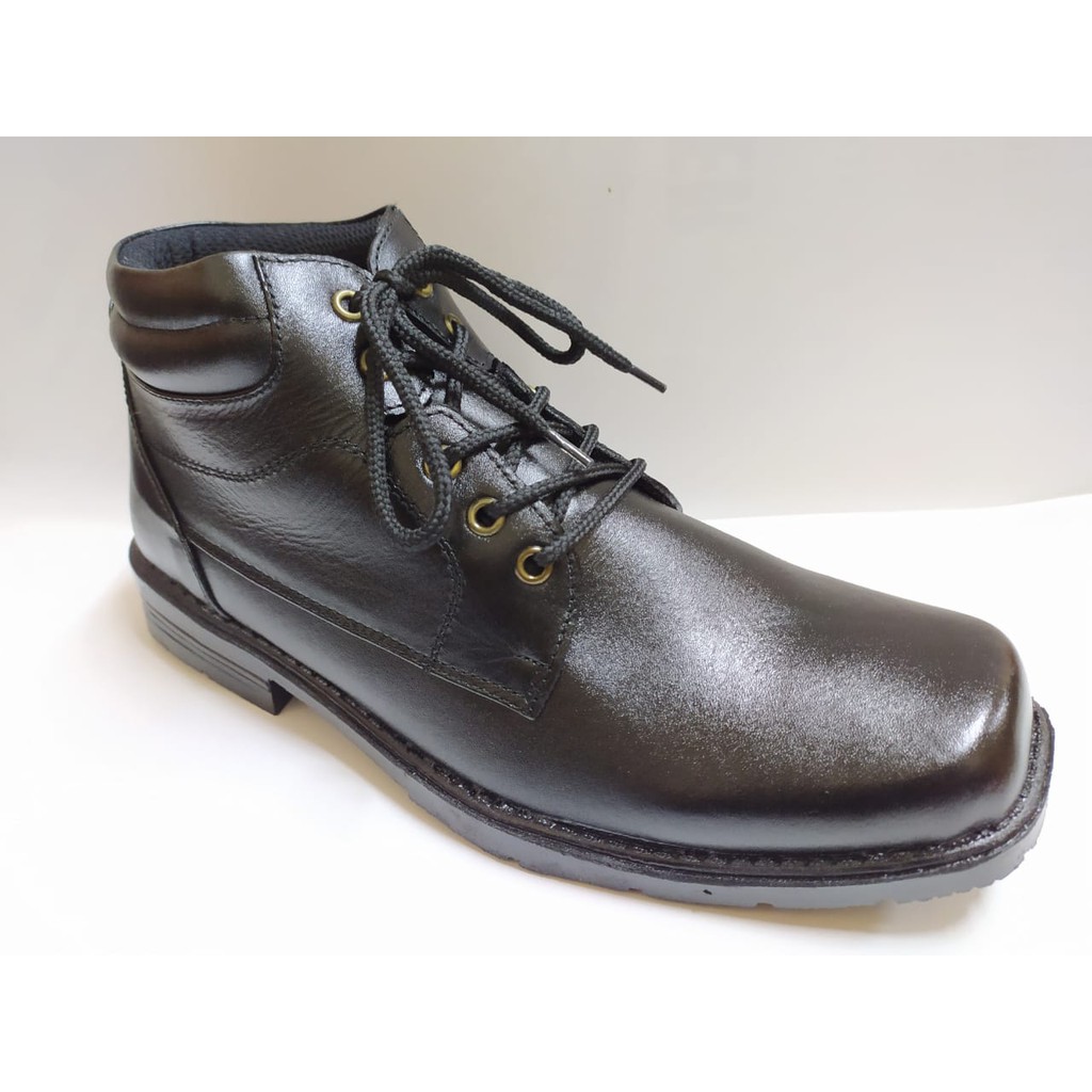 Sepatu Pria Cowboy 255 (Black)