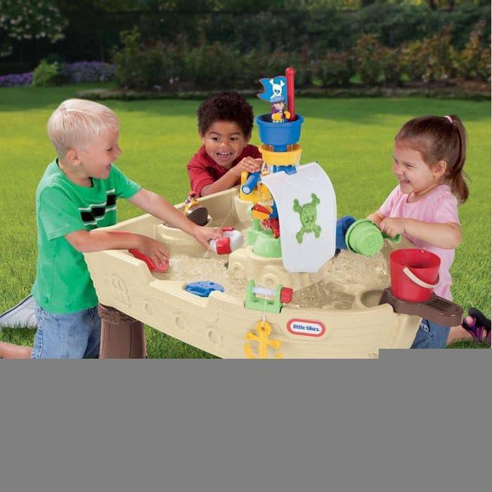 little tikes anchors away water play pirate ship