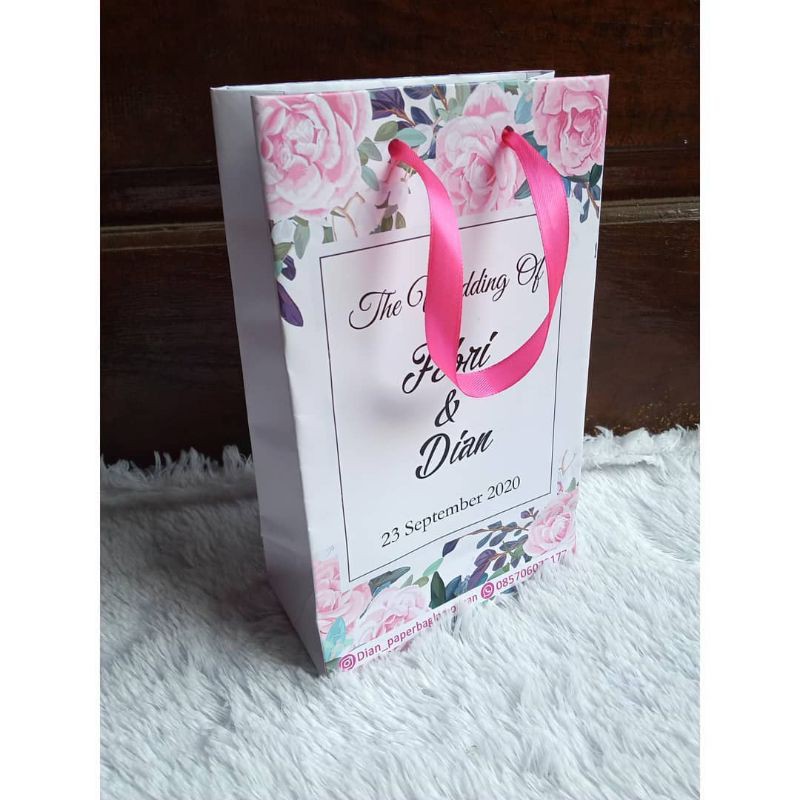 

paperbag premium mini size/paperbag bridesmaid laminasi doff/glossy murah/goodiebag/paperbag mini