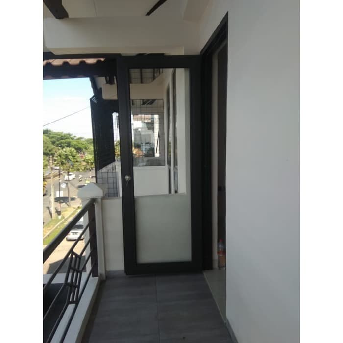 PINTU UPVC PINTU KAMAR MANDI SPLUS FULL KACA SD5 700X2000