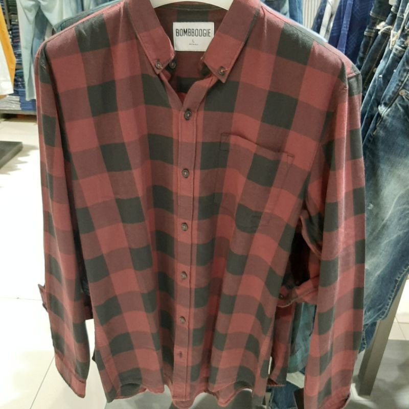Kemeja pria bombboogie