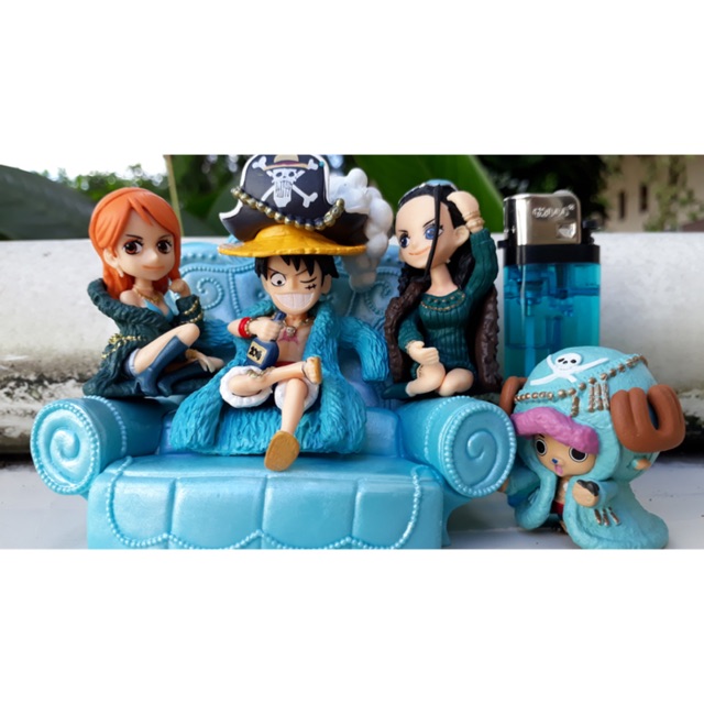 One piece set wcf nami,robin dan luffy