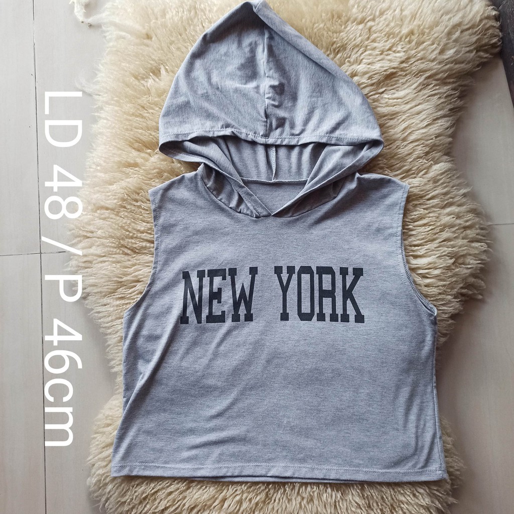 Hoodie Believe Me preloved kaos kutungan outwear baju atasan wanita