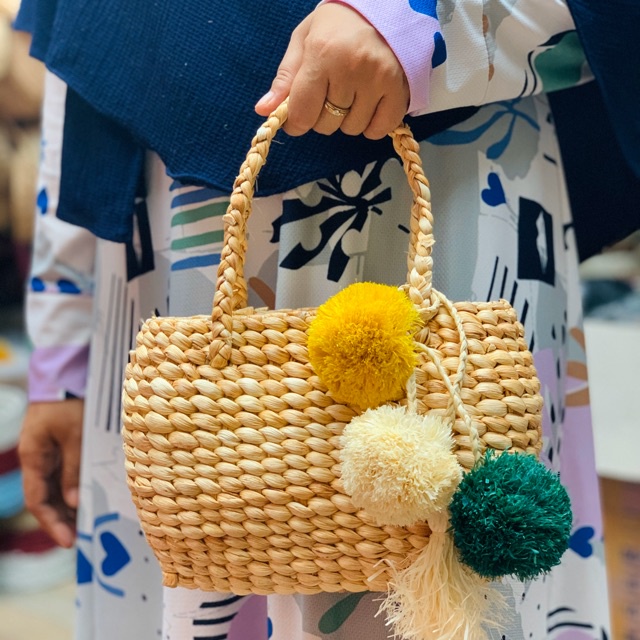 Moonland Pompom Gantungan Kunci Bulu Aksesoris Tas / Gantungan Bulu 183