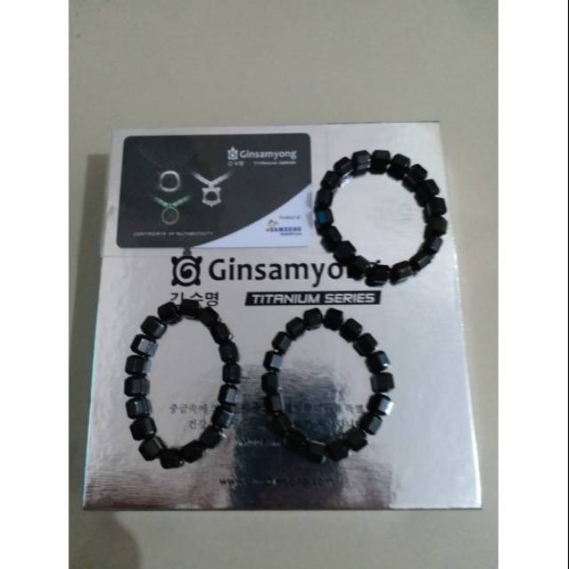 Gelang kesehatan ginsamyong