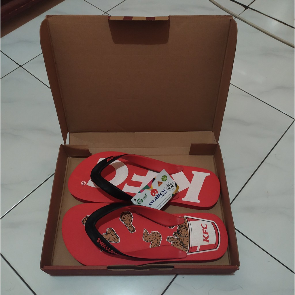 Sandal swallow X KFC type bucket Merah 44