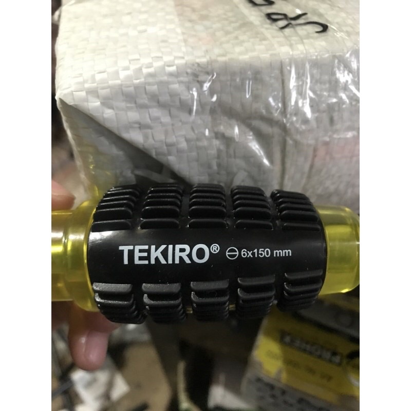 Obeng gagang karet 6mmx125mm Tekiro