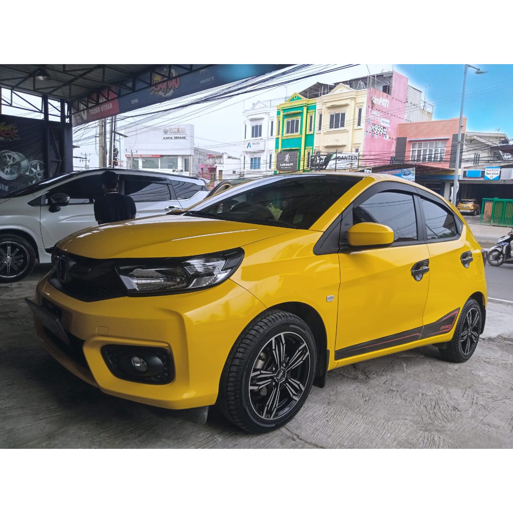 PAKET VELG MOBIL HONDA BRIO RING 15 HSR MERKIN R15 Black Polish TWO TONE