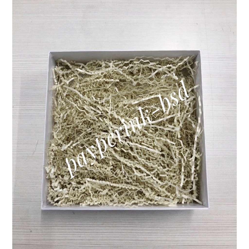 

200 gr shredded paper / kertas potong / cream natural crinkle cut