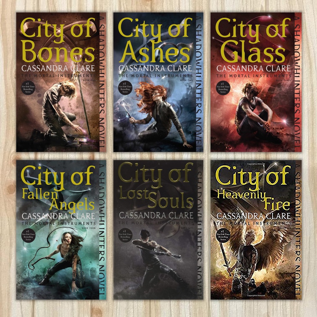 City of Bones (The Mortal Instruments Series)  - Cassandra Clare (English) - bagus.bookstore