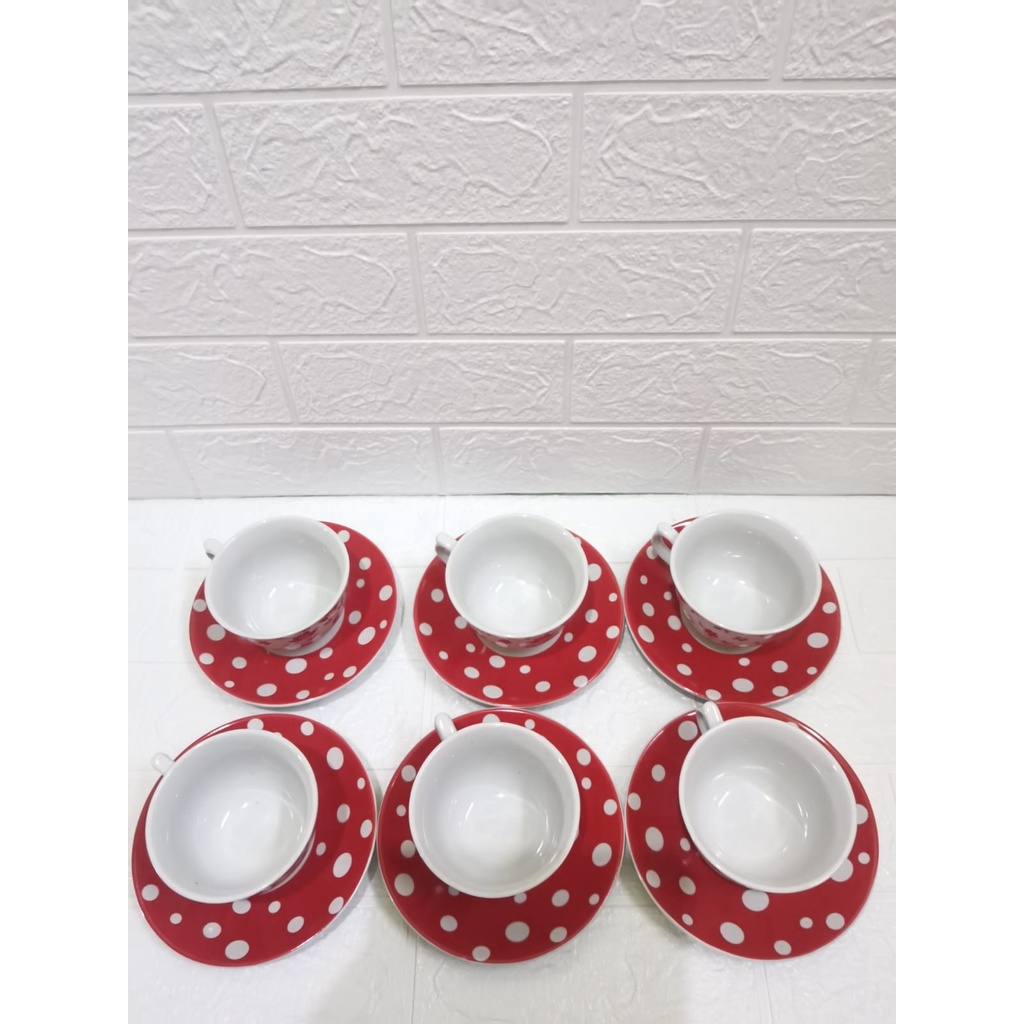 Cangkir set ceramic polkadot/cangkir cantik ISI 6 PASANG cangkir tatakan polkadot dan bunga.