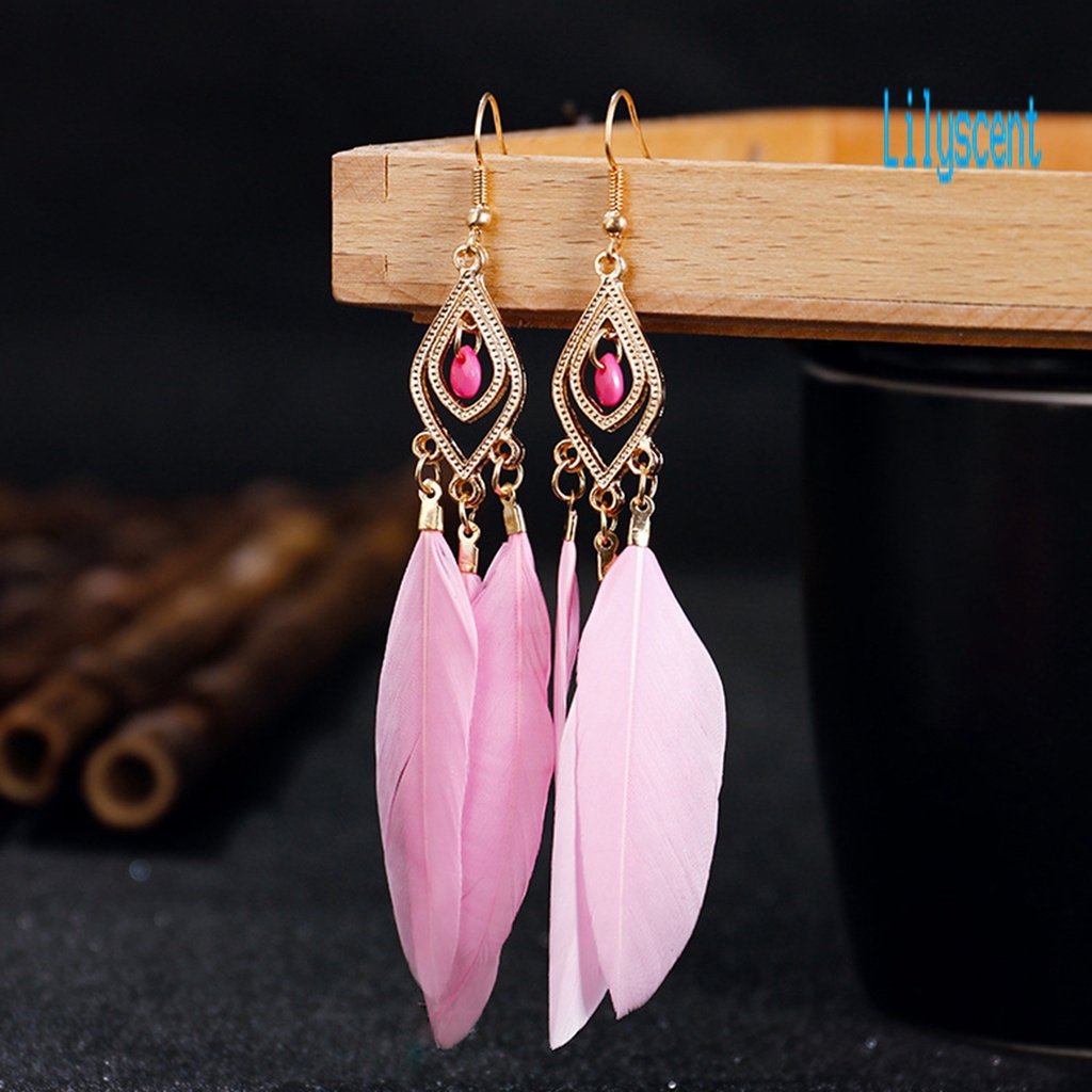 Ls Anting Kait Gantung Wanita Desain Bulu Sintetis + Rumbai Gaya Bohemian Kreatif Untuk Prom