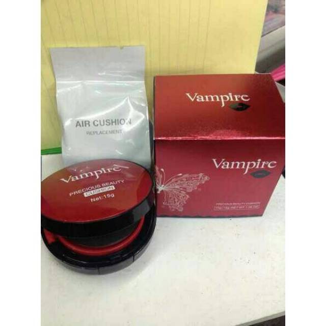 Cushion Vampire Cream Original