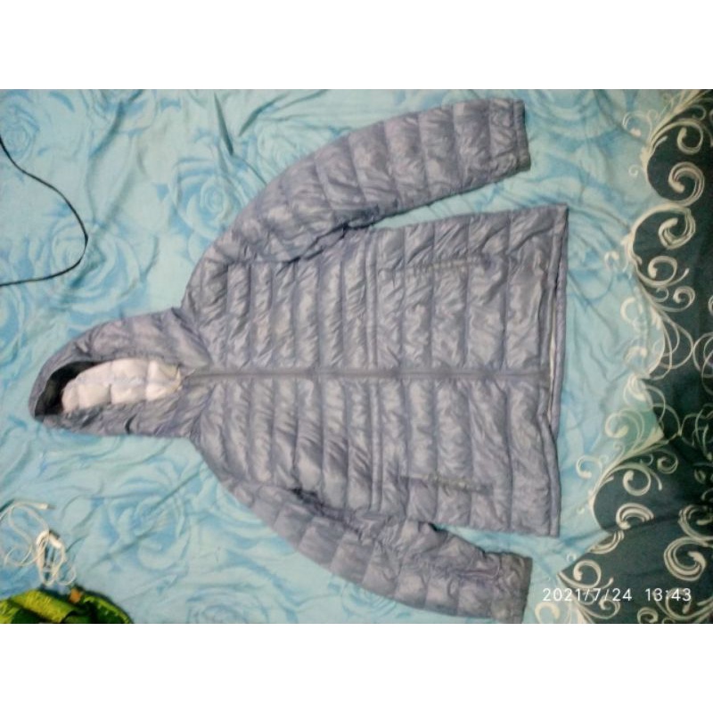 jaket bulang uniqlo second