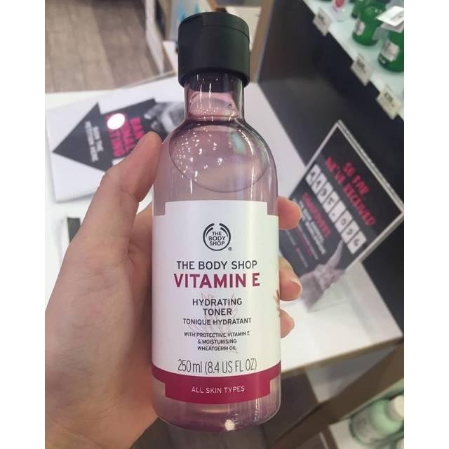 The Body Shop Vitamin E Hydrating Toner