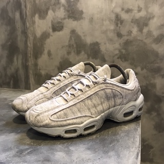 grey air max 95s