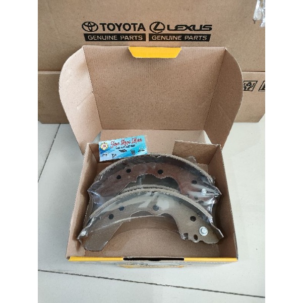 Kampas Rem Sepatu Rem Belakang Isuzu Panther