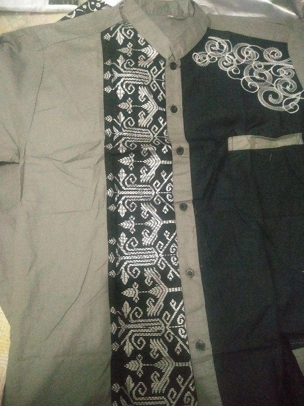 Batik Kalongan | Koko Batik Bordir Kombinasi Lengan Panjang Motif Trisula