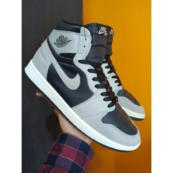 Sepatu Second Nike Air Jordan 1 High OG Shadow Size 45