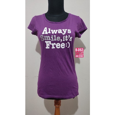 [B-052] PRELOVED KAOS WANITA UNGU  CEWE PEREMPUAN WANITA