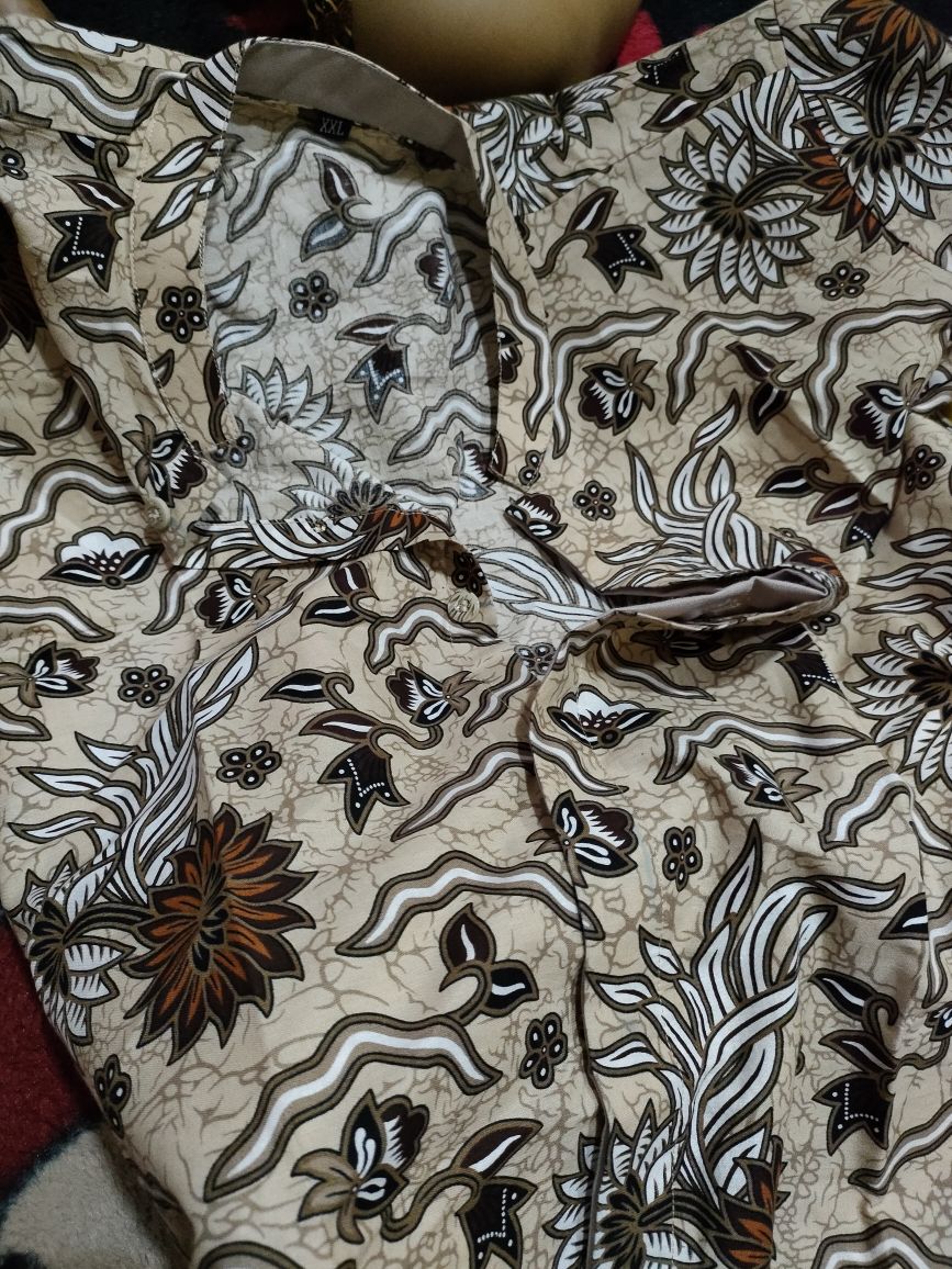 Kemeja Batik Anak Slimfit Warna Cream Panjang Dan Pendek