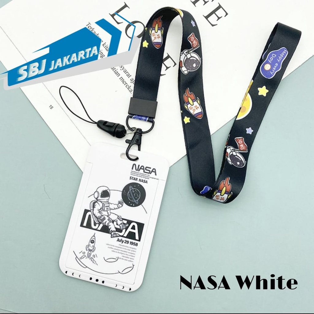 Tempat kartu ID card holder / Tag holder / name tag dengan tali lanyard karakter animasi kartun