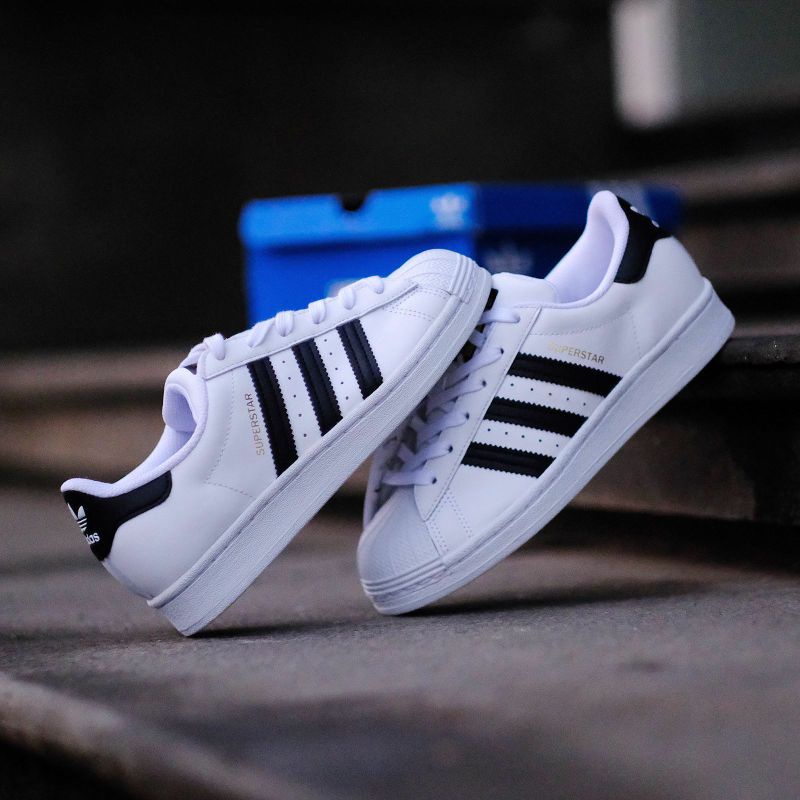 Adidas superstar black white