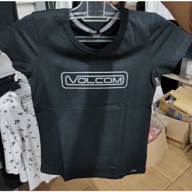 baju kaos wanita Volcom original sg125