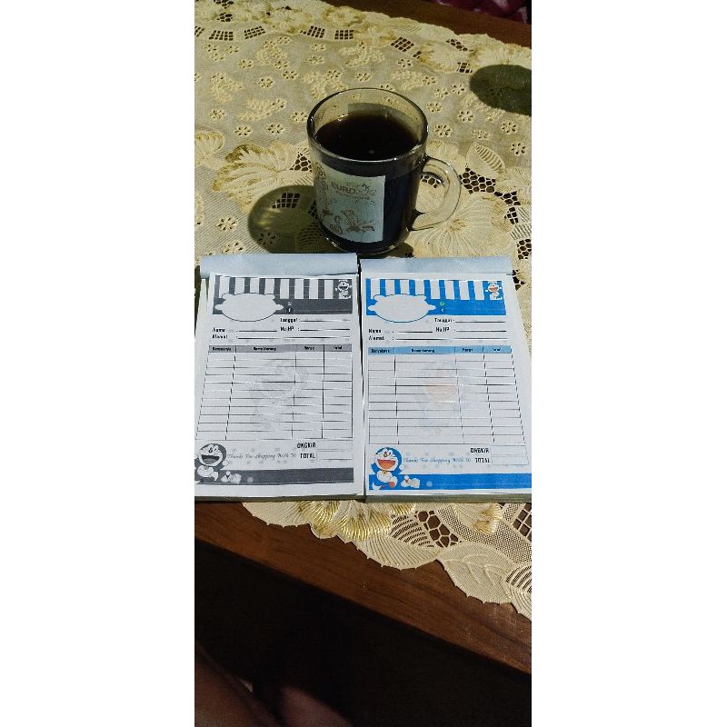 

cetak nota 1 warna hitam putih Rp.100/Lembar