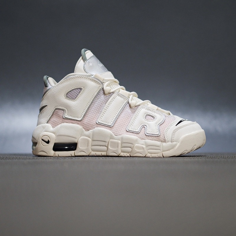 nike air uptempo 33