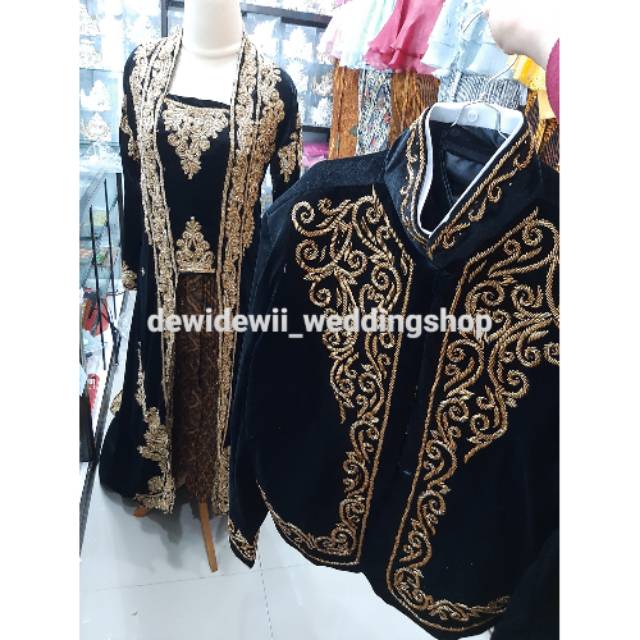 Sepasang Baju Pengantin JAWA, bahan bludru (BONUS 2 PASANG SELOP)