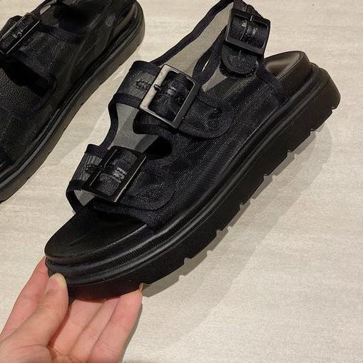 ✮ Sandal Fashion Shoes 2002 ⅎ