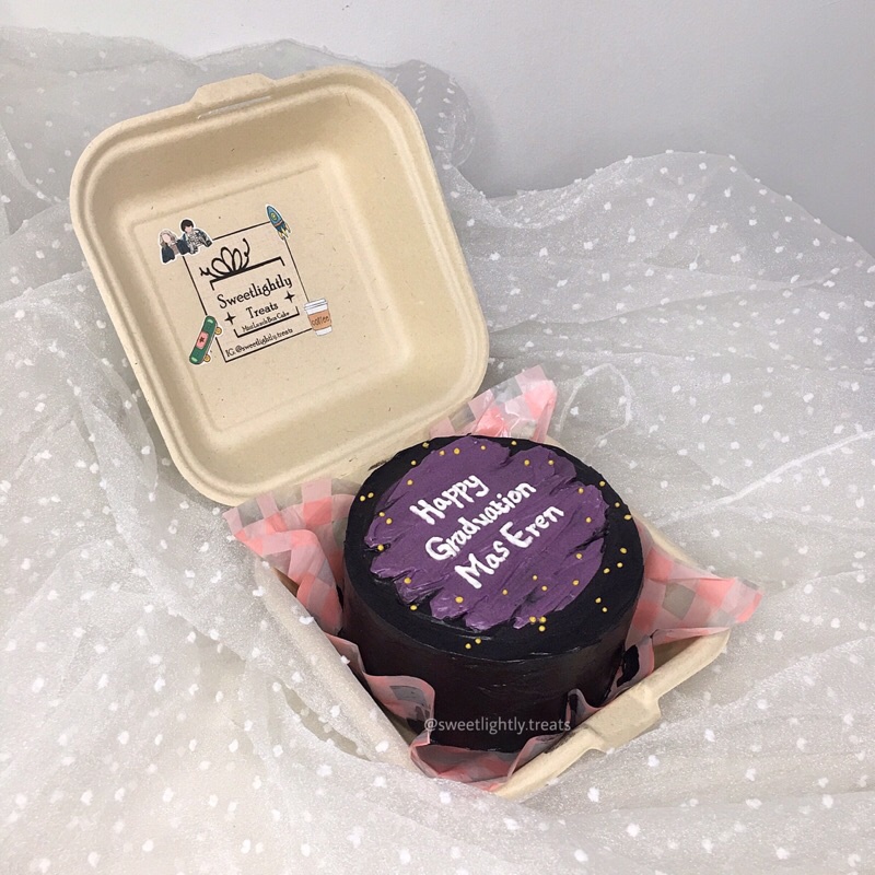 

Graduation cake | lunch box cake | mini cake | custom cake | Korean lunch box cake