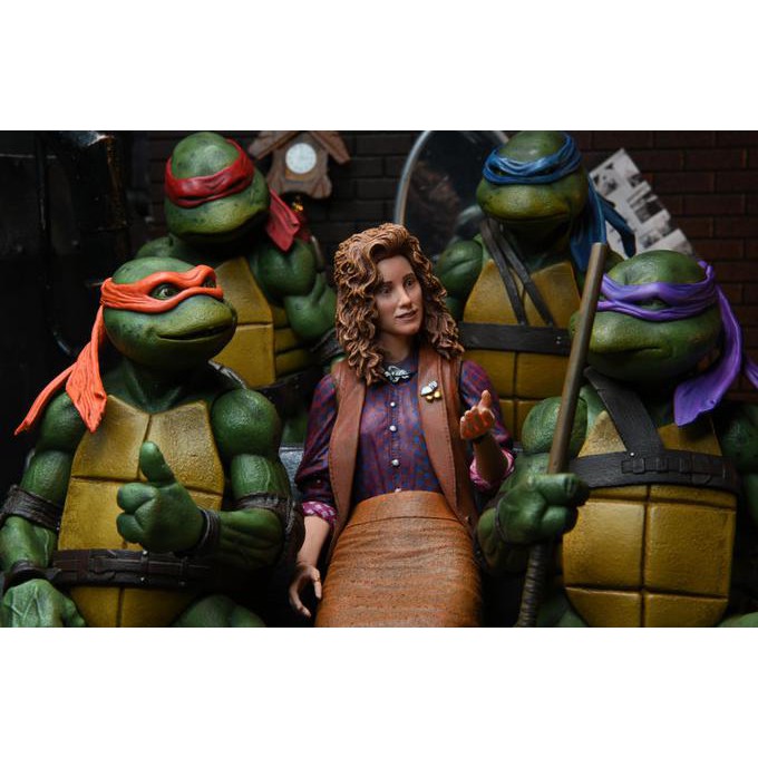 TMNT 1990 Movie April O'Neil 7" A/Figure NECA IN STOCK • NEW & OFFICIAL •